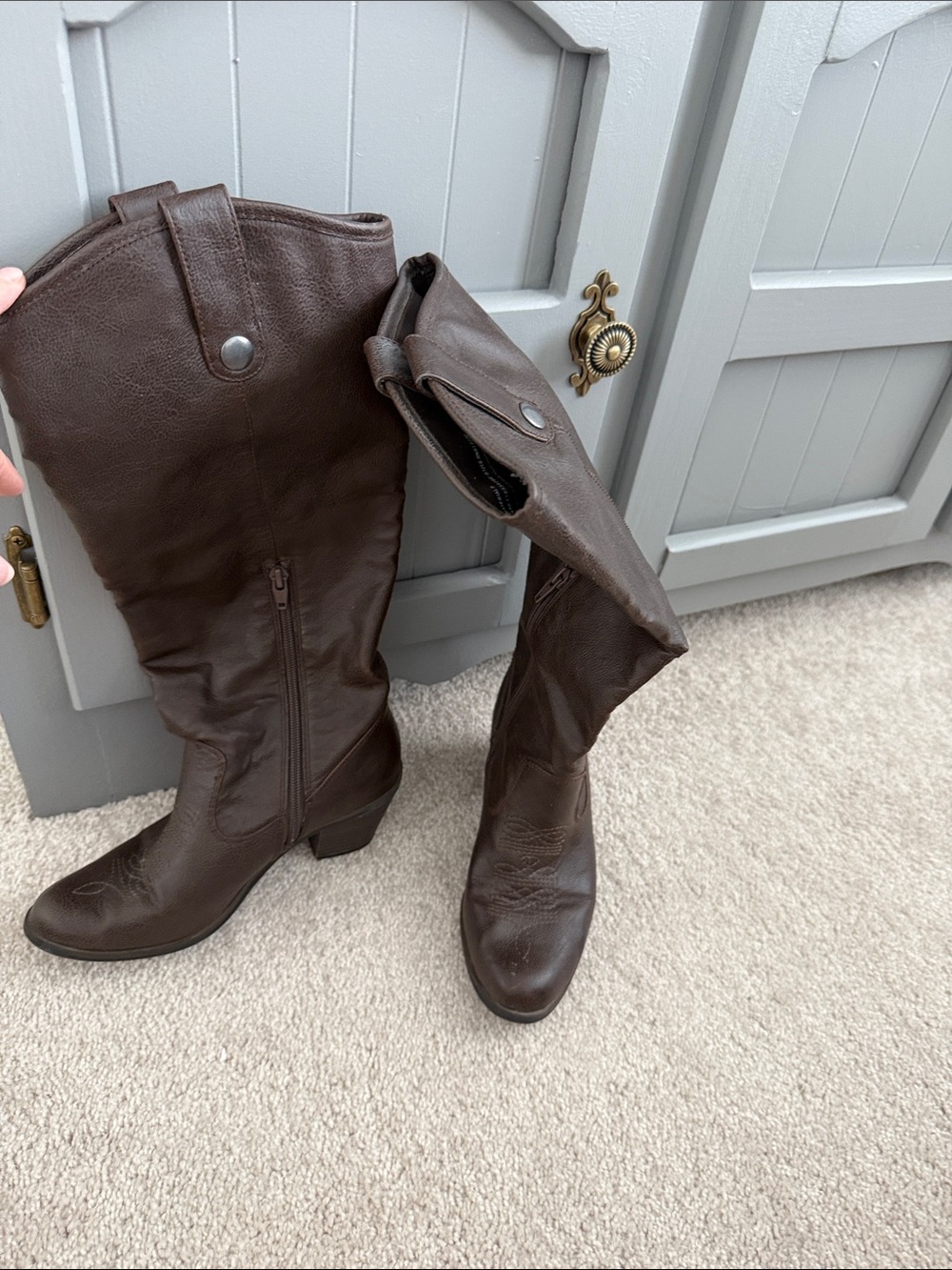 Classic Brown Women's Knee-High Leather Boots